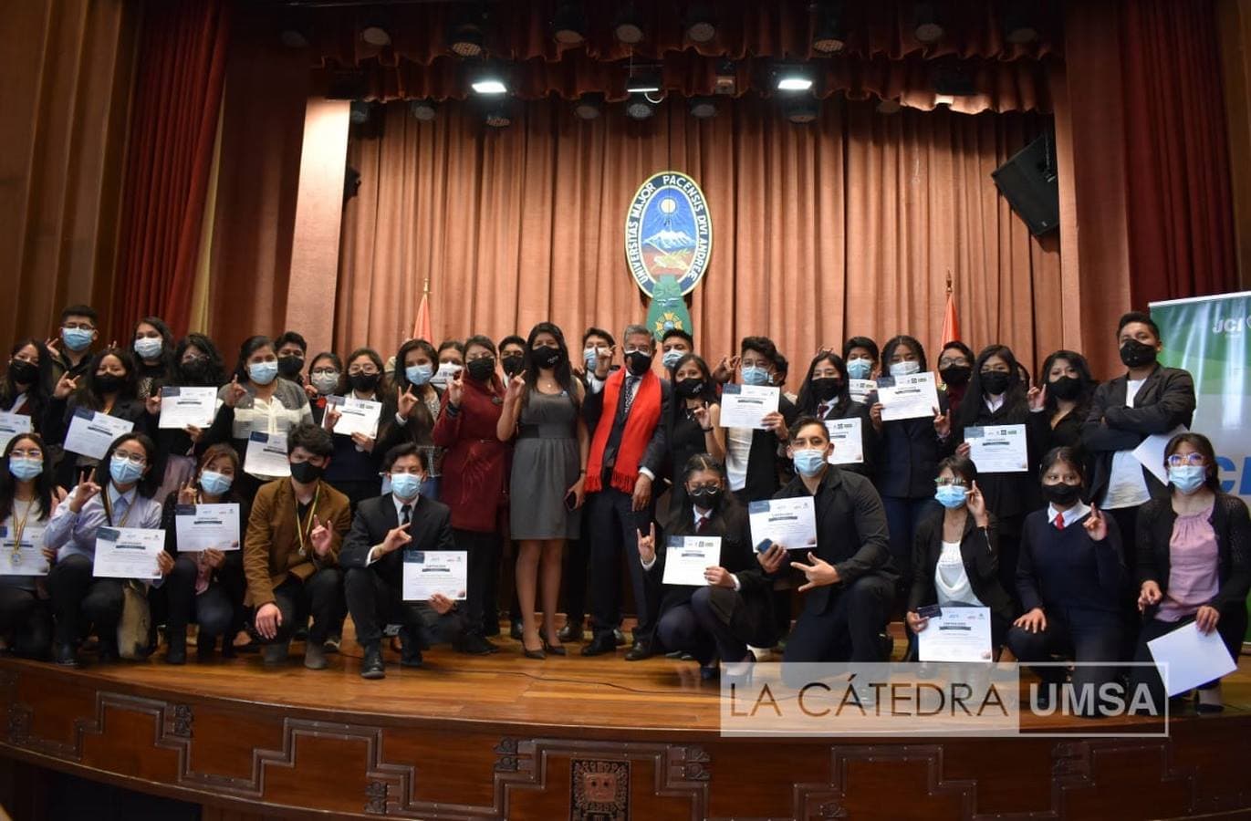 Escuela de Liderazgo Juvenil: Democratización de las Habilidades Blandas